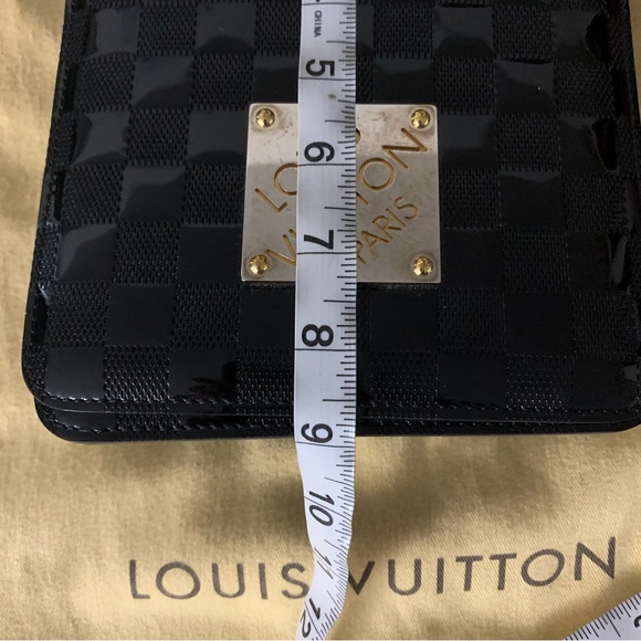 Rare Louis Vuitton Black Damier Club Bag - Picture 13 of 16